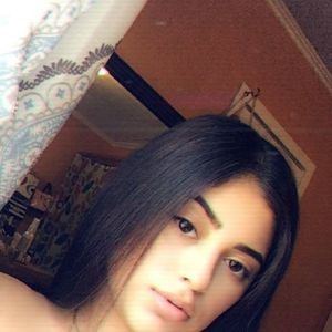 Meet your Posher, Adriana